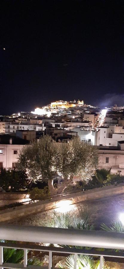 Che Vista!! Ostuni ,Sulle Bianche Mura Con Vista Mozzafiato ภายนอก รูปภาพ
