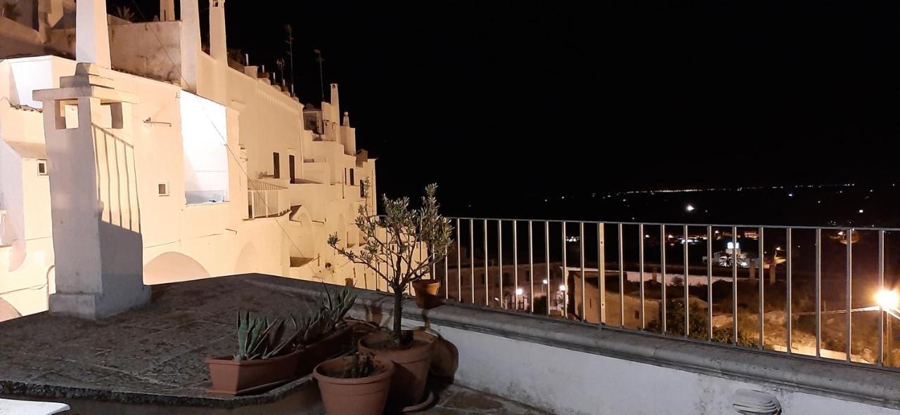 Che Vista!! Ostuni ,Sulle Bianche Mura Con Vista Mozzafiato ภายนอก รูปภาพ