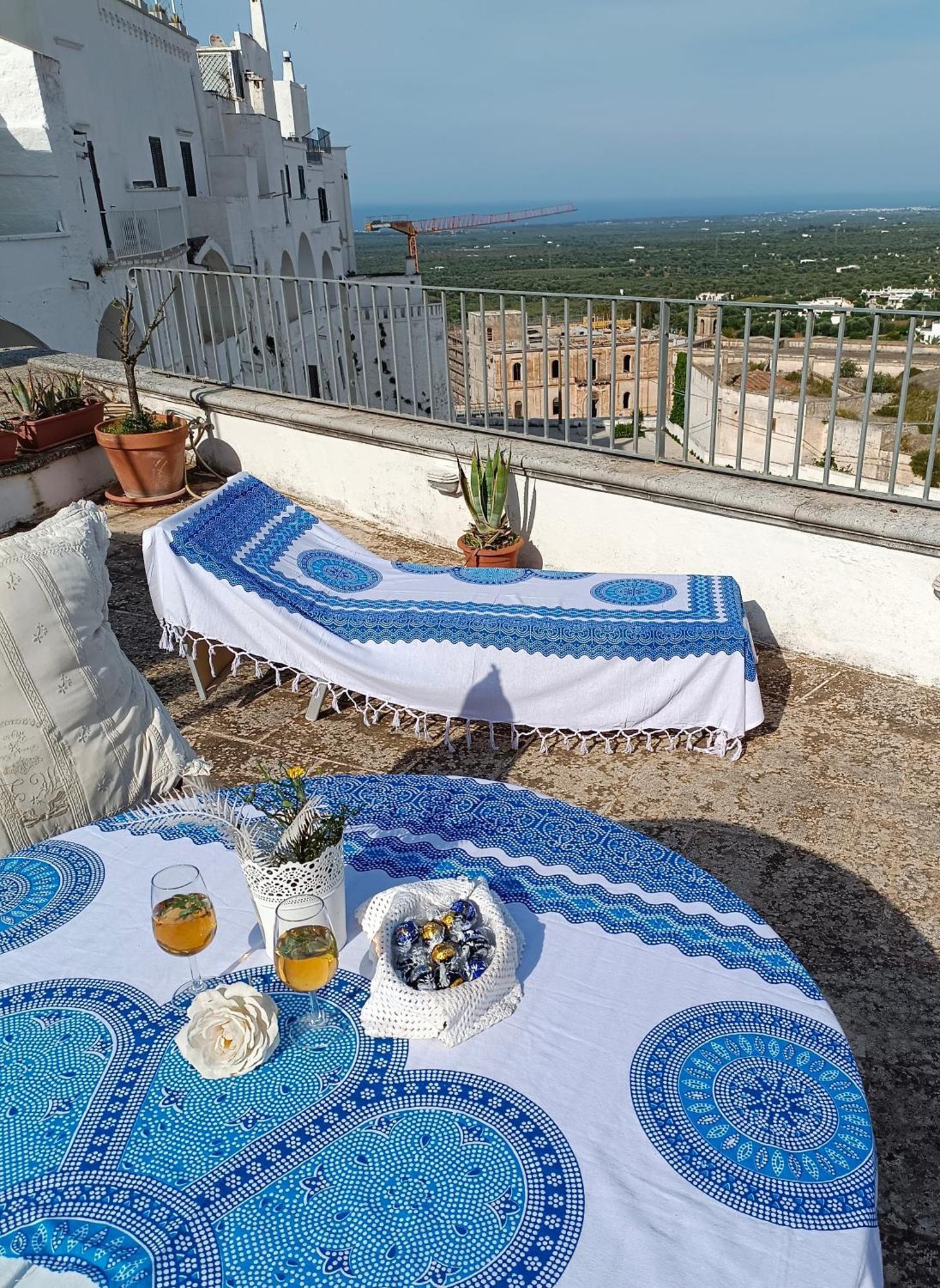 Che Vista!! Ostuni ,Sulle Bianche Mura Con Vista Mozzafiato ภายนอก รูปภาพ