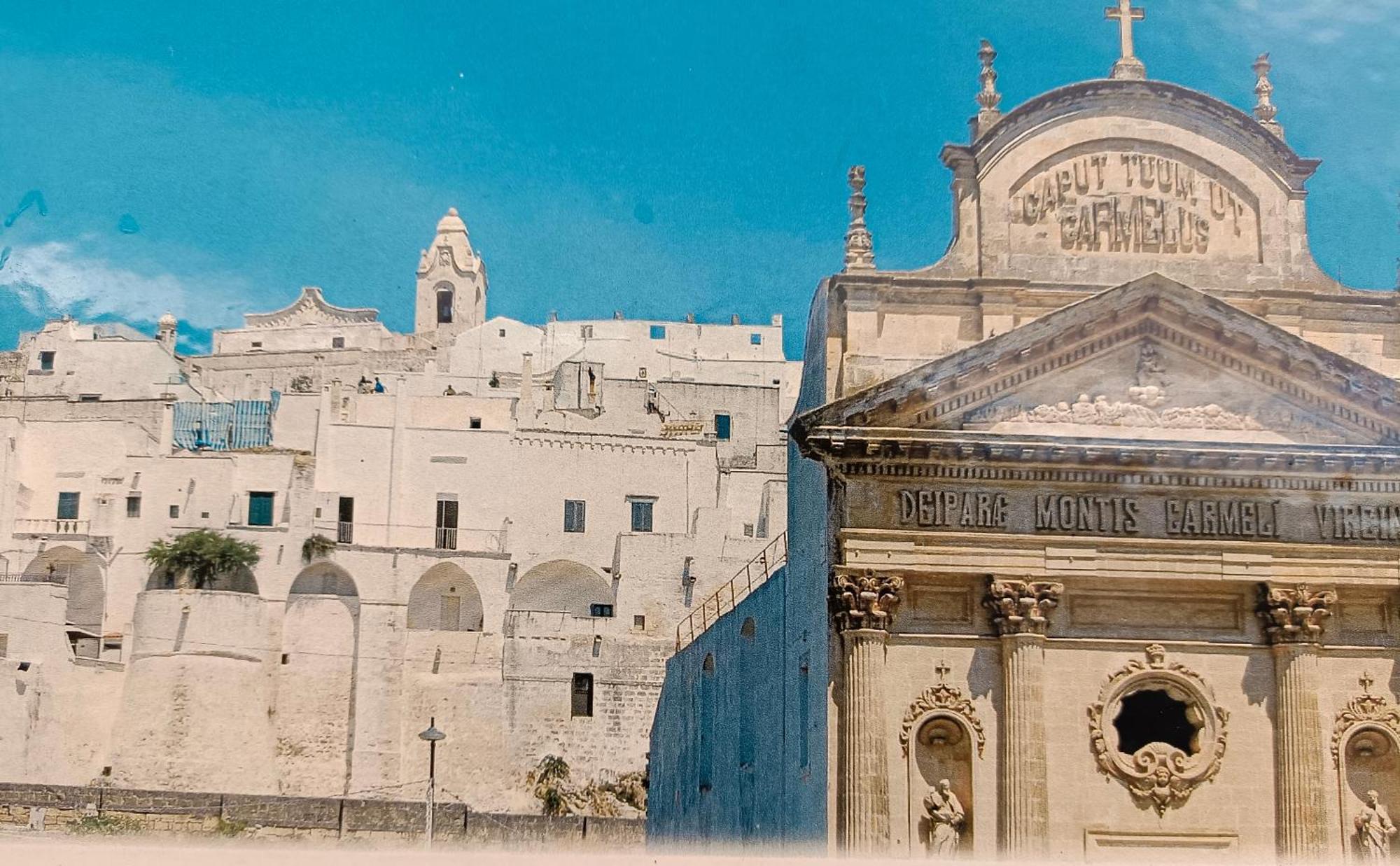 Che Vista!! Ostuni ,Sulle Bianche Mura Con Vista Mozzafiato ภายนอก รูปภาพ